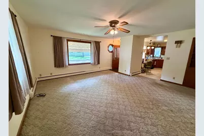 137 2nd Street E, Tracy, MN 56175 - Photo 9