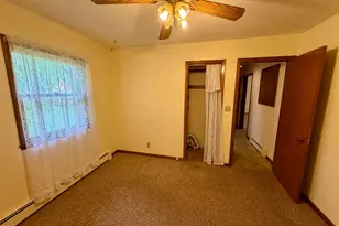 137 2nd St E, Tracy, MN 56175 - Photo 3