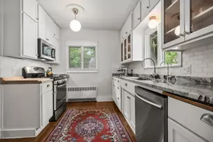 140 Fairview Ave S, Saint Paul, MN 55105 - Photo 19