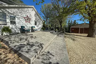 406 2nd St NE, Dodge Center, MN 55927 - Photo 5