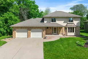 10130 31st Ave N, Plymouth, MN 55441 - Photo 7
