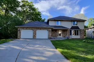 10130 31st Ave N, Plymouth, MN 55441 - Photo 1
