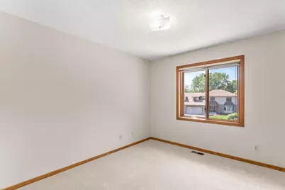 10130 31st Avenue N, Plymouth, MN 55441 - Photo 41