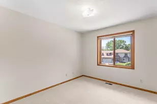 10130 31st Ave N, Plymouth, MN 55441 - Photo 41