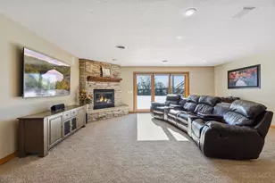 9015 Schutte Ct, Corcoran, MN 55340 - Photo 31