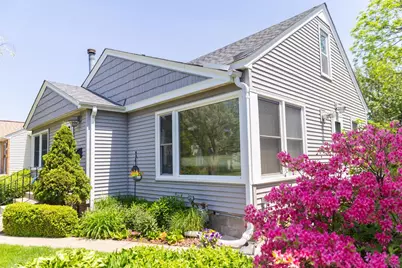 1220 Alameda Street, Saint Paul, MN 55117 - Photo 1