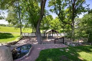 5724 Auto Club Cir, Bloomington, MN 55437 - Photo 35