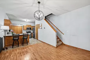 1106 Crystal Pl W, Chaska, MN 55318 - Photo 5