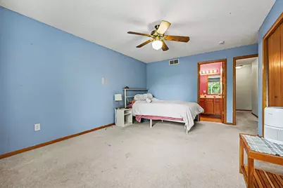 1106 Crystal Place W, Chaska, MN 55318 - Photo 17