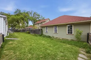 615 10th Ave S, Fargo,  58103 - Photo 27