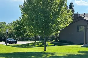 112731 Hundertmark Rd, Chaska, MN 55318 - Photo 17
