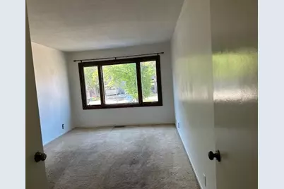 112731 Hundertmark Road, Chaska, MN 55318 - Photo 9