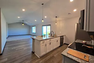 911 Three Lakes Ct, Madison Lake, MN 56063 - Photo 9