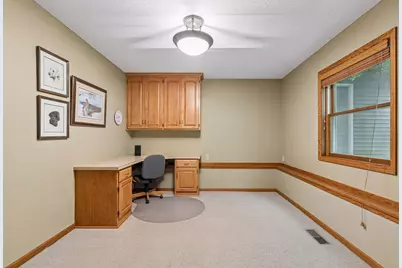 1705 Laurel Avenue, Hudson, WI 54016 - Photo 23