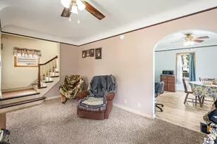 311 Budd St, Fairmont, MN 56031 - Photo 5