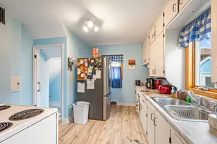 311 Budd St, Fairmont, MN 56031 - Photo 9