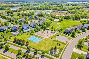 13576 Big Sandy Lake Dr, Rogers, MN 55374 - Photo 43