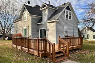 111 4th St S, Grove City, MN 56243 - Photo 5