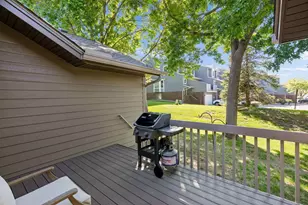14397 Embassy Way, Apple Valley, MN 55124 - Photo 37