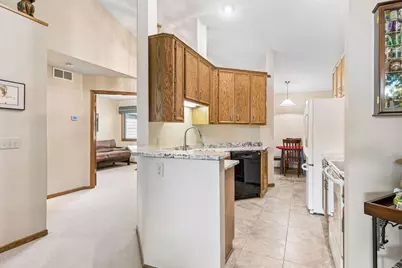 14397 Embassy Way, Apple Valley, MN 55124 - Photo 5