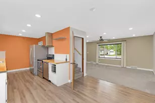 405 1st Ave SE, New Prague, MN 56071 - Photo 9
