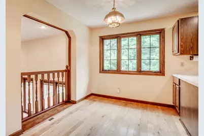 16760 N Manor Road, Eden Prairie, MN 55346 - Photo 29