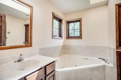 16760 N Manor Road, Eden Prairie, MN 55346 - Photo 15