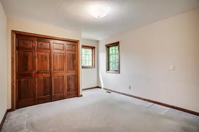 16760 N Manor Road, Eden Prairie, MN 55346 - Photo 19
