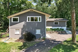 12020 Mayflower Cir, Hopkins, MN 55305 - Photo 55