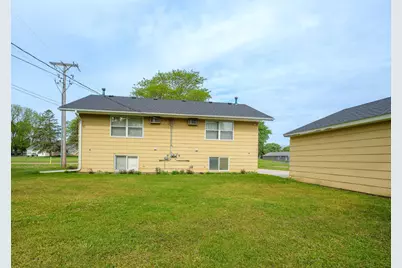 2920 18 Avenue NW, Rochester, MN 55901 - Photo 5