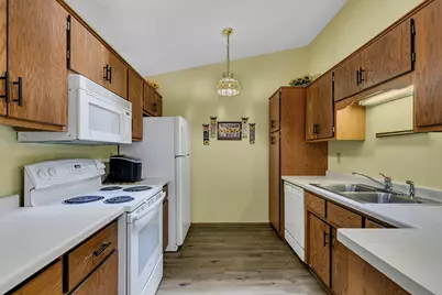 288 Park Avenue S, Saint Cloud, MN 56301 - Photo 9