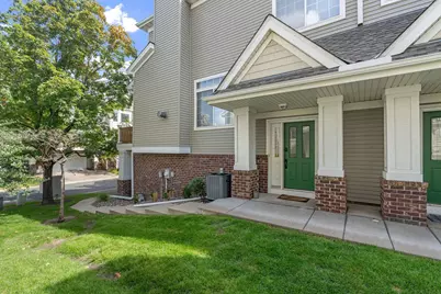 208 Christenson Way NE, Fridley, MN 55432 - Photo 5
