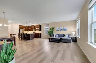183 Liberty Heights Dr, Chaska, MN 55318 - Photo 3