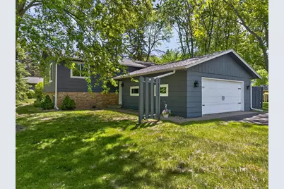 1802 Oak Knoll Drive NE, Alexandria, MN 56308 - Photo 1