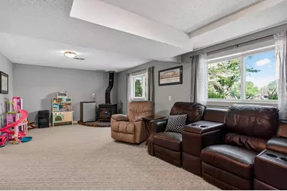 1802 Oak Knoll Drive NE, Alexandria, MN 56308 - Photo 23