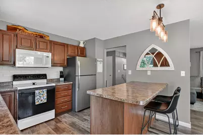 1802 Oak Knoll Drive NE, Alexandria, MN 56308 - Photo 11