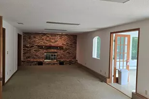 8213 Pleasant View Ct, Mounds View, MN 55112 - Photo 11