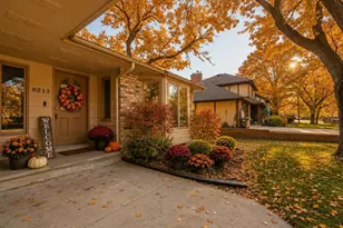 8213 Pleasant View Ct, Mounds View, MN 55112 - Photo 5
