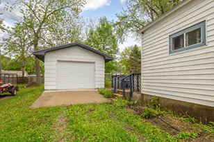 221 Beech Ave, Owatonna, MN 55060 - Photo 5