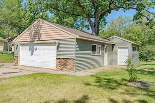 443 6th St NE, Saint Cloud, MN 56304 - Photo 5
