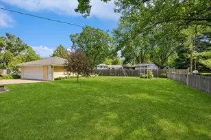 8785 Indahl Ave S, Cottage Grove, MN 55016 - Photo 5