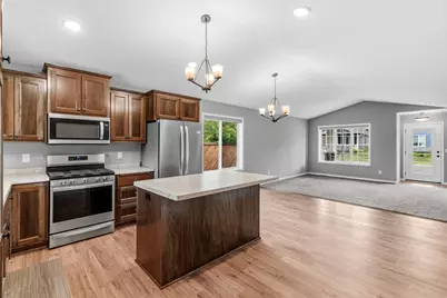 1591 Elm Street S, Cambridge, MN 55008 - Photo 11