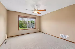 1046 Gusty Dr, Waconia, MN 55387 - Photo 35