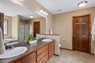 1046 Gusty Dr, Waconia, MN 55387 - Photo 29
