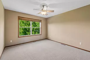 1046 Gusty Dr, Waconia, MN 55387 - Photo 37