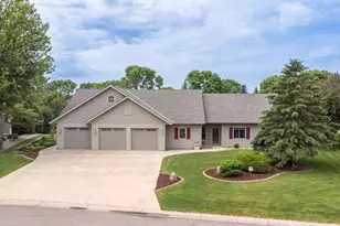 1278 Birdie Cir NW, Hutchinson, MN 55350 - Photo 33