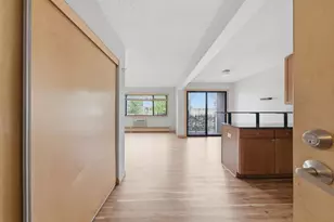 2530 1st Ave S, Minneapolis, MN 55404 - Photo 5