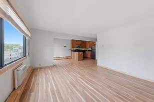 2530 1st Ave S, Minneapolis, MN 55404 - Photo 13