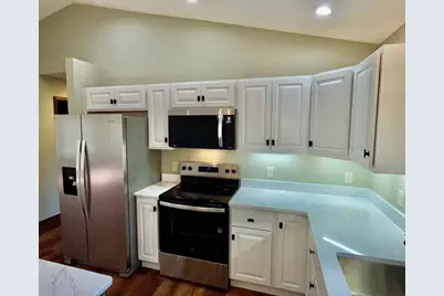 201 25th Street SW, Austin, MN 55912 - Photo 9