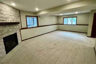 201 25th St SW, Austin, MN 55912 - Photo 25